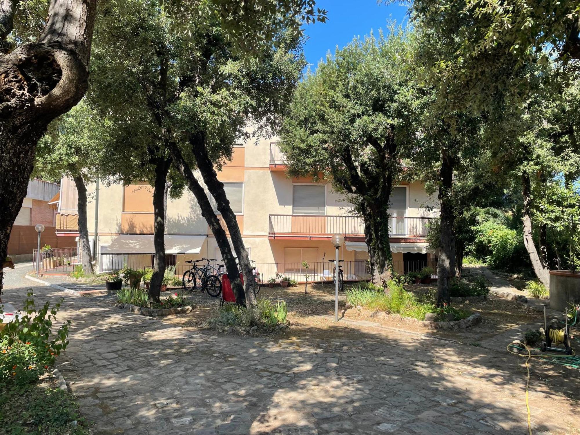 Giardino Ovest - A Pochi Passi Dal Mare Διαμέρισμα Σαν Βιντσέντσο Εξωτερικό φωτογραφία